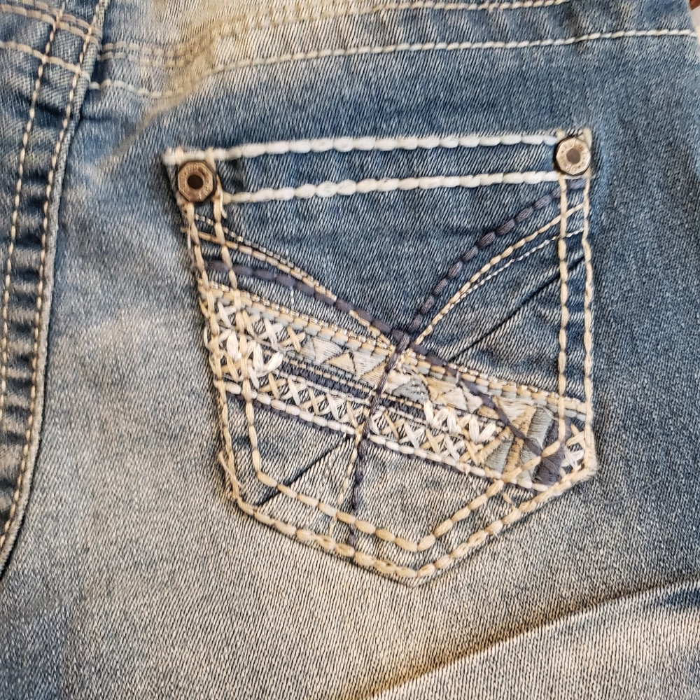 Wallflower Denim Shorty Shorts with Belt - Picture 5 of 6